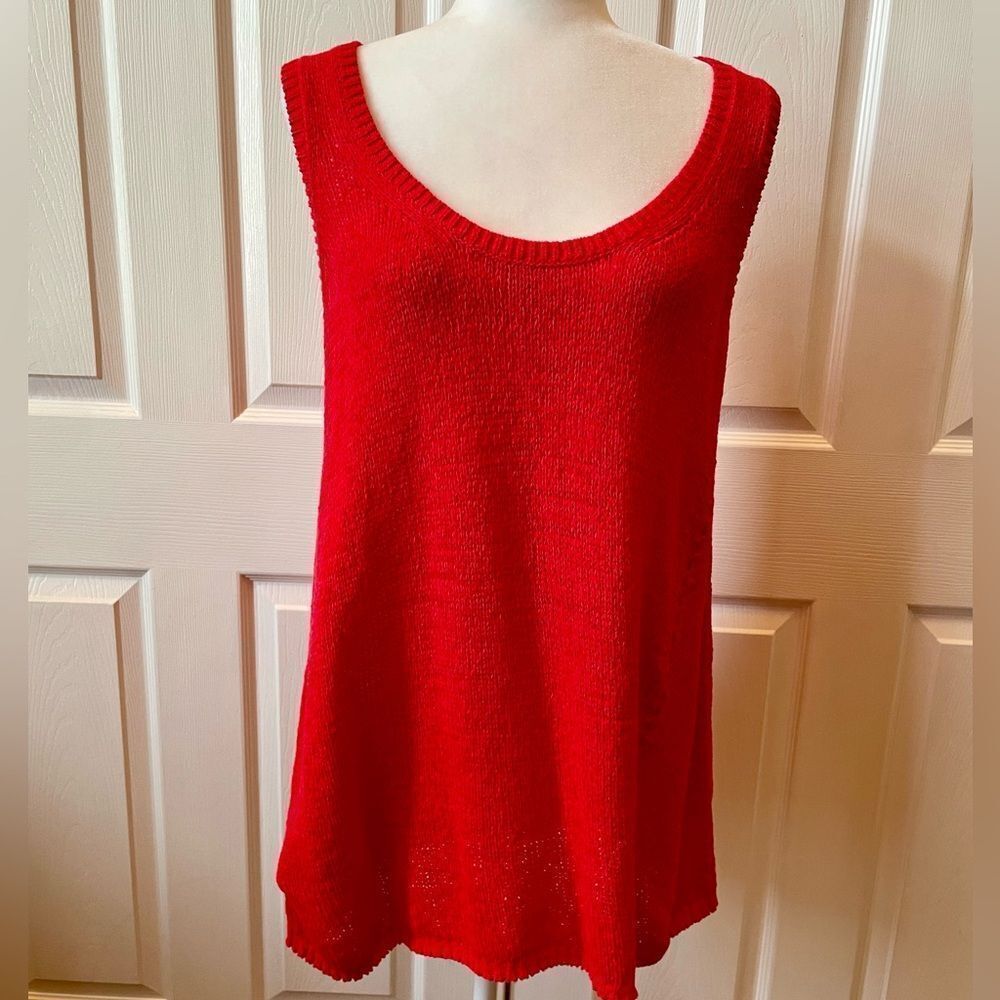 Red Sleeveless Knit Top Size XL